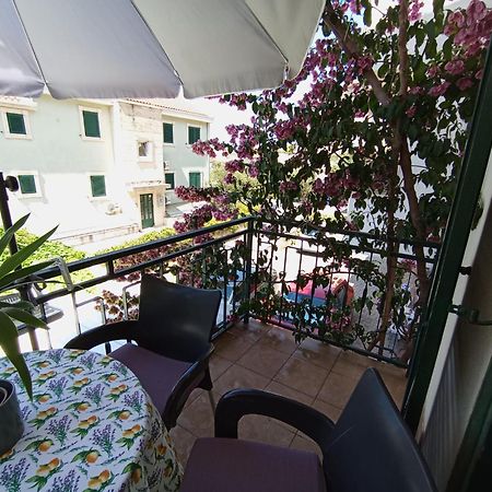 Family Apartments Leona Makarska Exterior foto