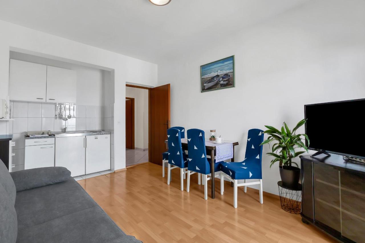 Family Apartments Leona Makarska Exterior foto