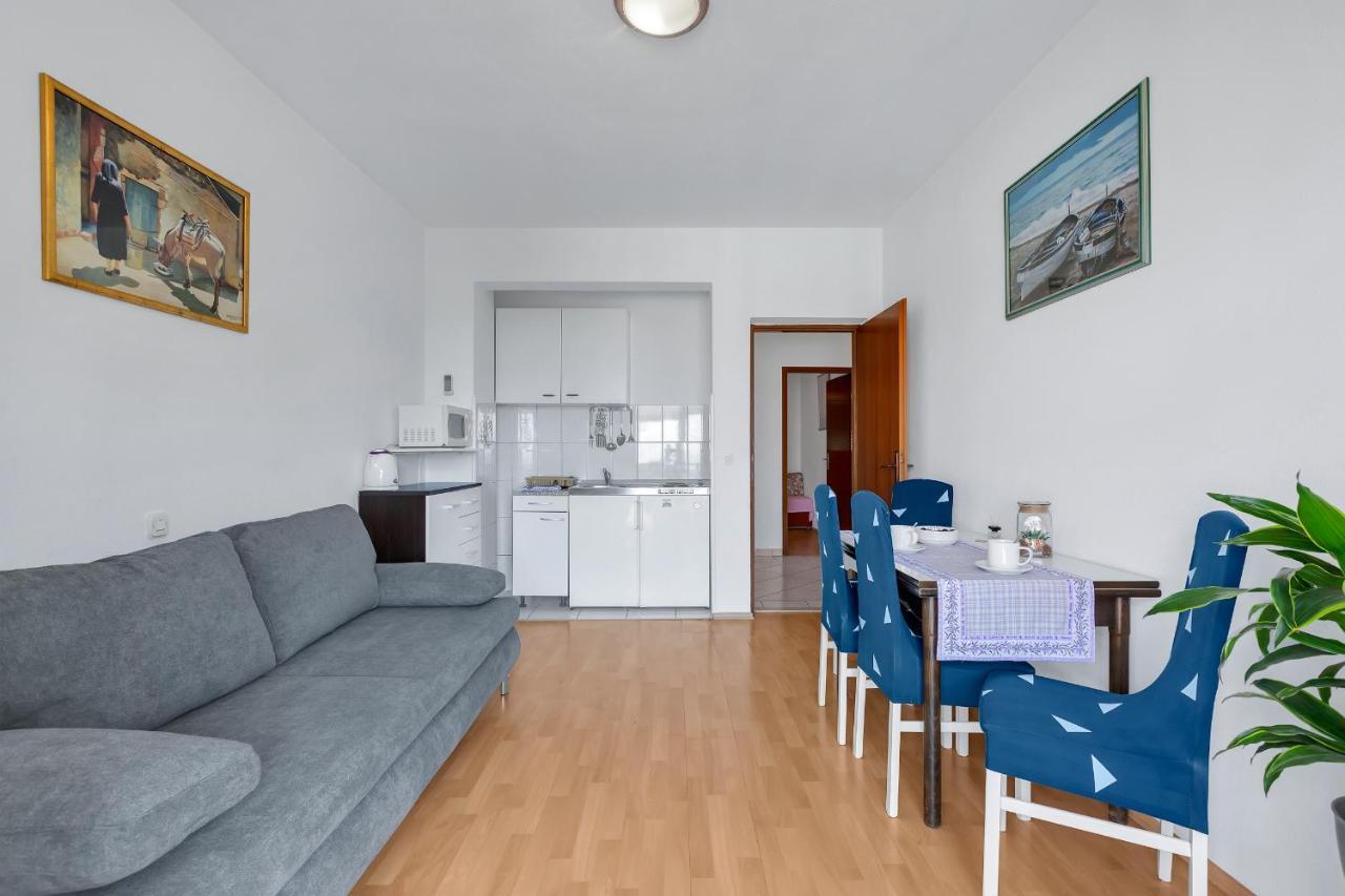 Family Apartments Leona Makarska Exterior foto