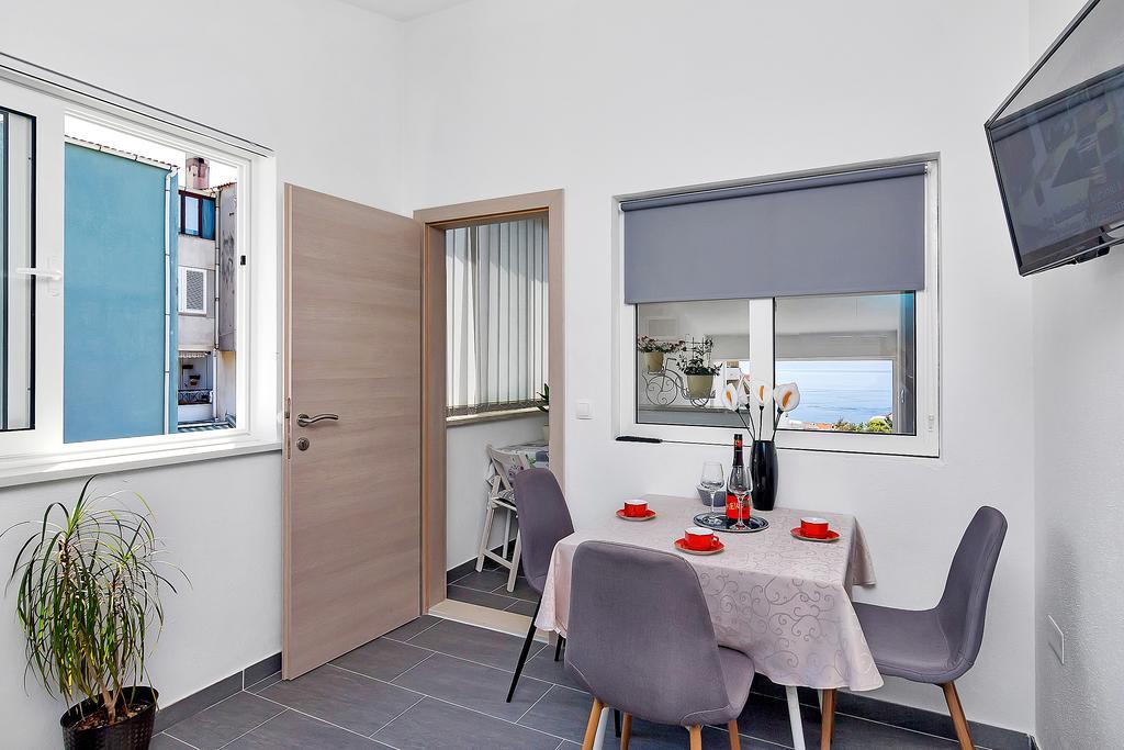 Family Apartments Leona Makarska Exterior foto