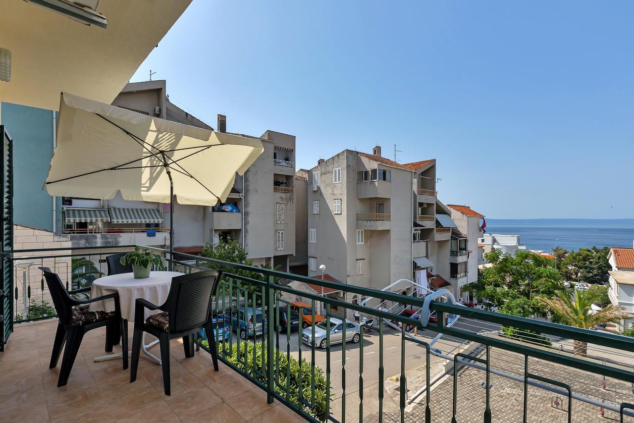 Family Apartments Leona Makarska Exterior foto