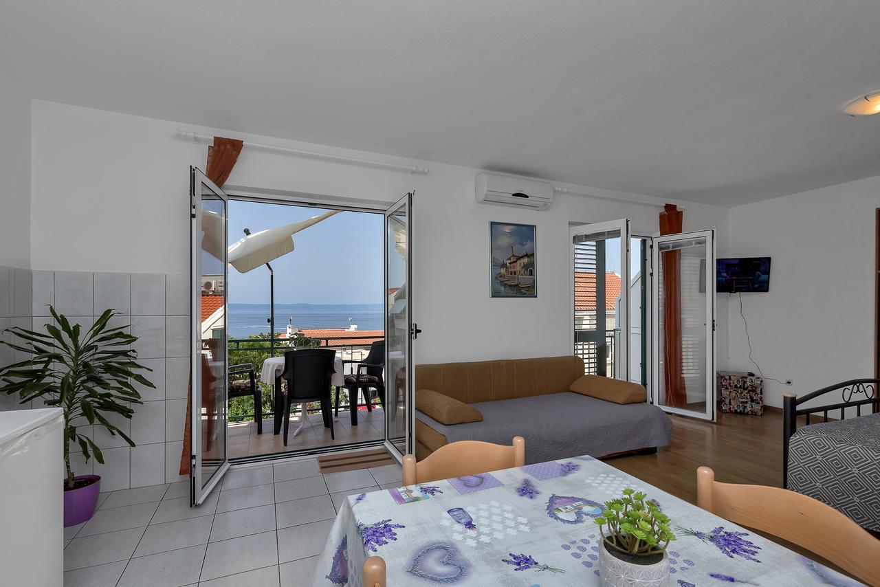 Family Apartments Leona Makarska Exterior foto