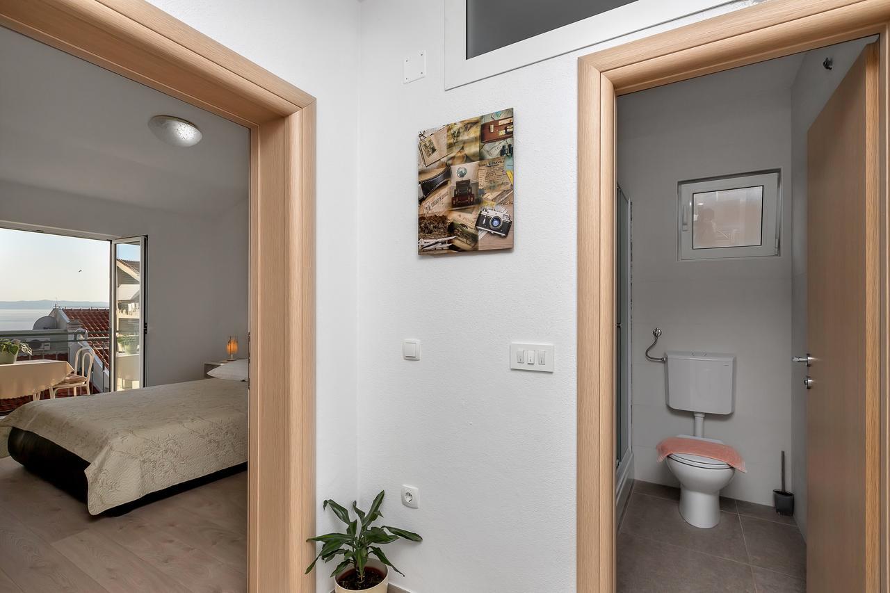 Family Apartments Leona Makarska Exterior foto