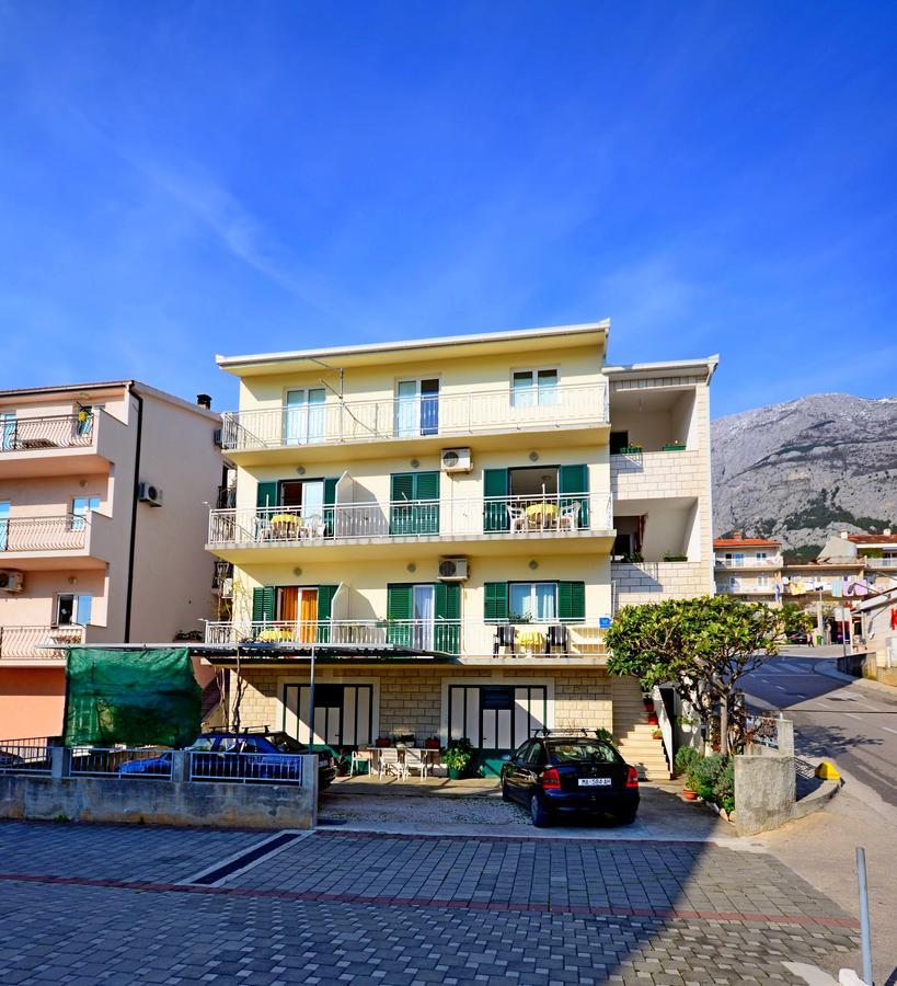 Family Apartments Leona Makarska Exterior foto